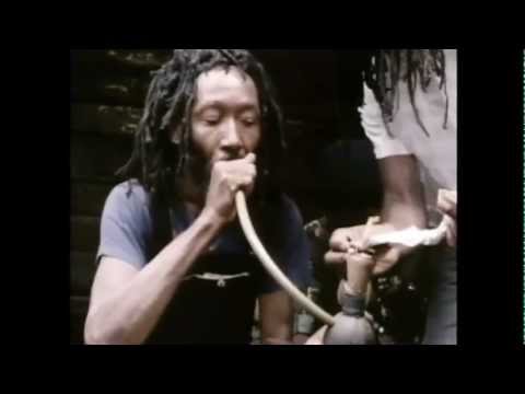 Bob Marley & The Wailers - Rastaman Chant -Rastafar I is my religion