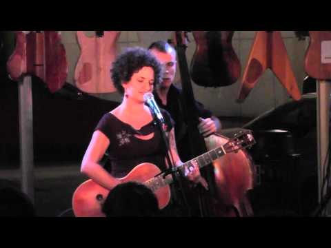 Carsie Blanton - "Smoke Alarm"