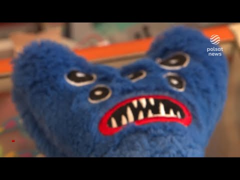 Przytula, by zabić. Pluszak uczy agresji