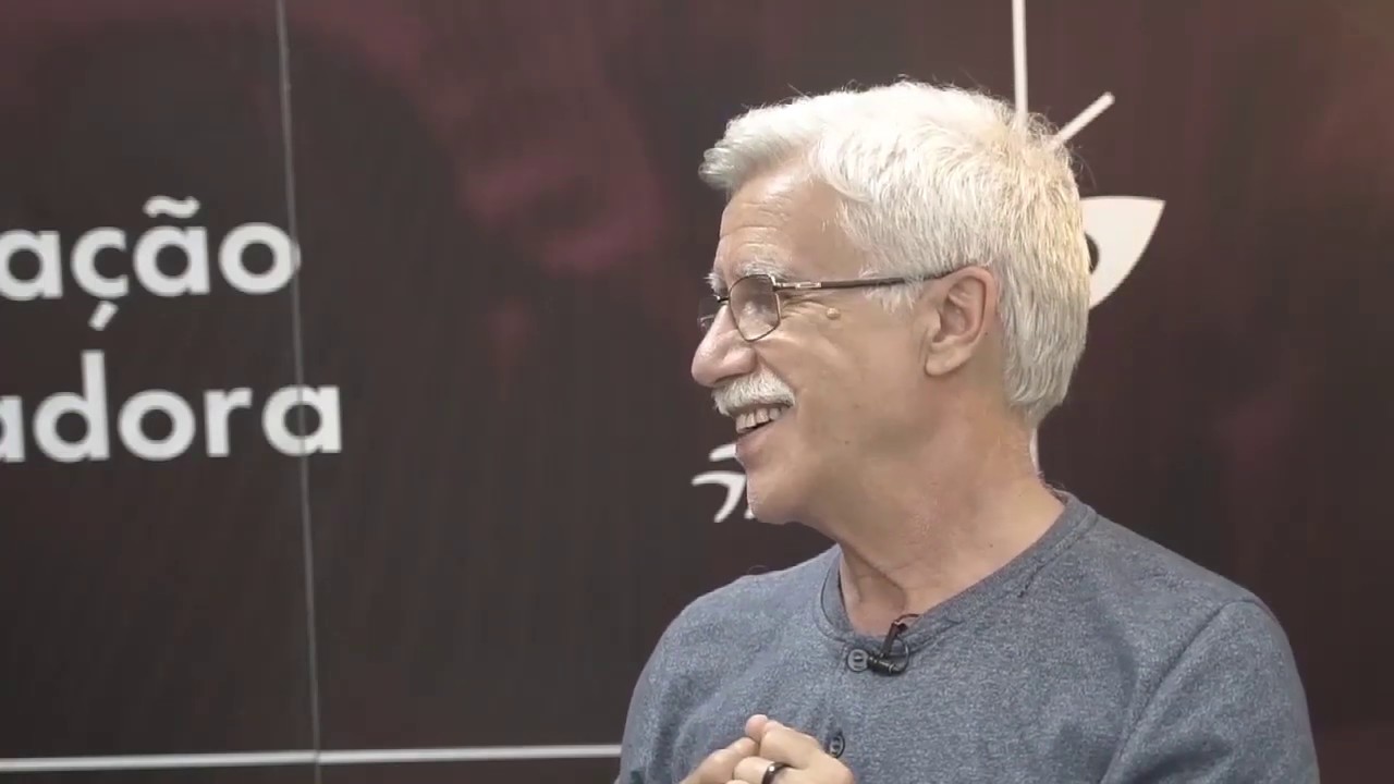 Entrevista com José Pacheco: por um outro olhar na educação