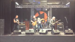 Witchfynde Soundcheck Metalcova 8 Festival Barcelona 27th November 2015 "Moon Magic"