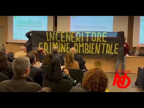 Blitz del Comitato No Inceneritore Santa Palomba all’Università Tor Vergata di Roma