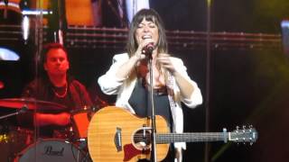 VANESA MARTIN/ SI ME ABRAZARAS/ (Adriana Camaño)