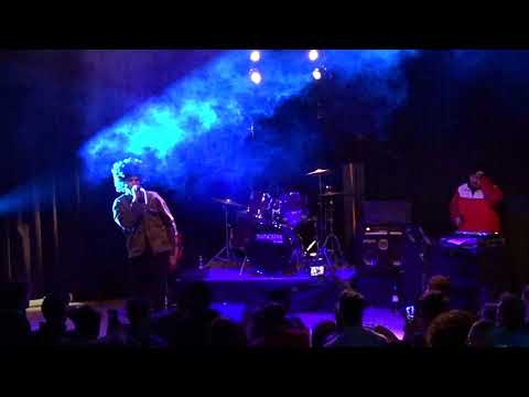 MNERO Live @Cologne PEACE Festival – Schwarz