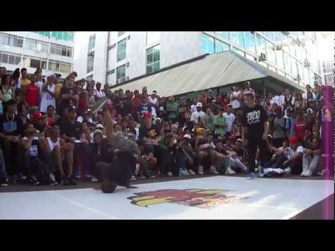 Red Bull BC One Chyper  centro-oeste 2011 - klesio QDM vs Wesley Winnex
