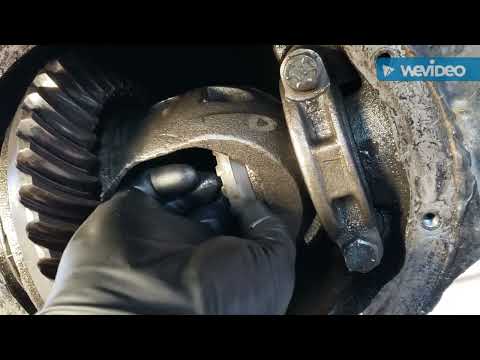 Axle swap and locker install on a dana 35