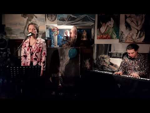 Kasia Abramczyk i Bartosz Zbroszczyk - Kwadrans niedomówień