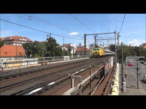 Expres 352 Jan Hus 08-2014