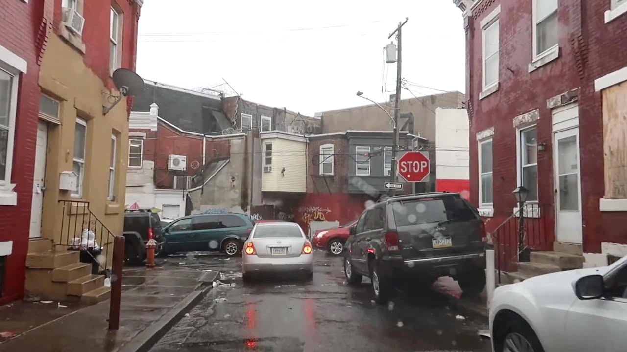 PHILADELPHIA HOODS LOOK EVEN FILTHIER IN THE RAIN
