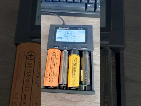 Liitokala Lii-M4 battery charger 18650, 26650,14500 AA,AAA