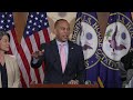 Hakeem Jeffries holds presser as government shutdown drags on - Video