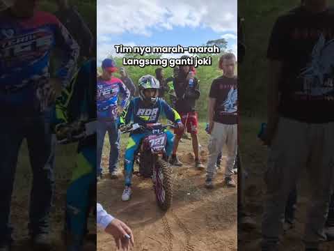 Malah balapan sendiri😂 #automobile #modifikasimotor #youtubeshorts #motoran