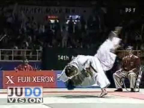 JUDO 2002 Asian Championships: Ayumi Tanimoto 谷本 歩実 (JPN) - Kyong-Sun Ji (KOR)