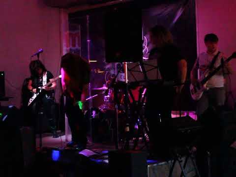 QueenField - Hammer To Fall (Jimi Club, Moscow, 21st July 2018)