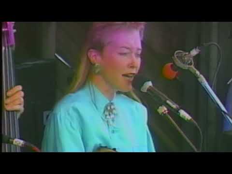 I'm Gonna Be The Wind - Laurie Lewis and Grant Street at Telluride Bluegrass Festival June 24 1990