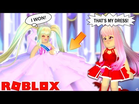 Royale High Mystery Wheel Controls My Life For A Day Roblox - she stole my expensive dress and won ball queen with it roblox royale high roleplay