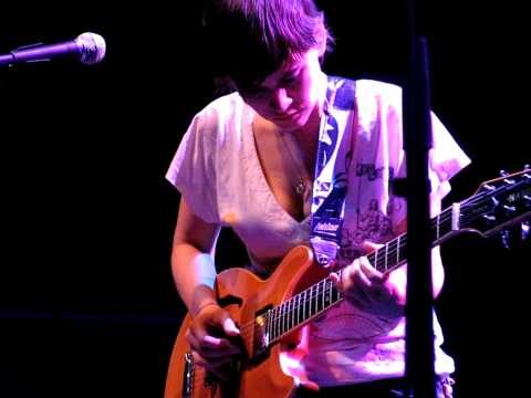 11/23 Kaki King - Everything Has An End, Even Sadness @ 9:30 Club, Washington, DC 4/29/10