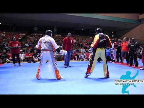 2015 Blitz Mayan Challenge - Men's Team Sparring - Leo Valdivia v Hakim Walker Rd3