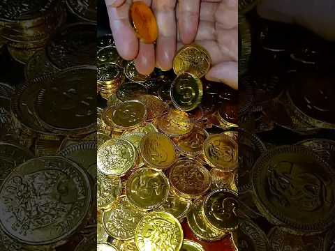 Chocolate gold coins #goldcoins #chocolate #prosperity #shorts #asmr #asmrsounds #yummy #satisfying