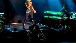 HQ VIDEO: Brandy Performs &quot;Angel in Disguise&quot; Live in Sydney, Australia