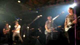 2010/07/25 Broken Social Scene-Meet Me In The Basement