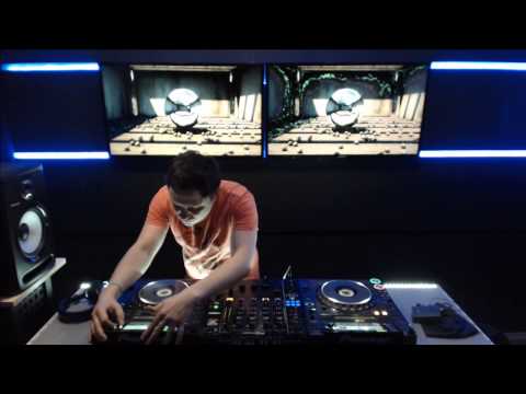 Dima Krasnik - Live @ Radio Intense 21.04.2015