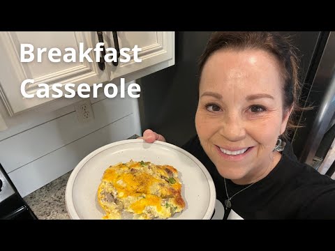 What to make on Christmas morning | Breakfast Casserole | Breakfast to feed a crowd | Sausage recipe