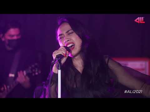 Anugerah Lagu Indie 2021: Ruang Hati featuring Heidi Moru - Bingkai Rasa.