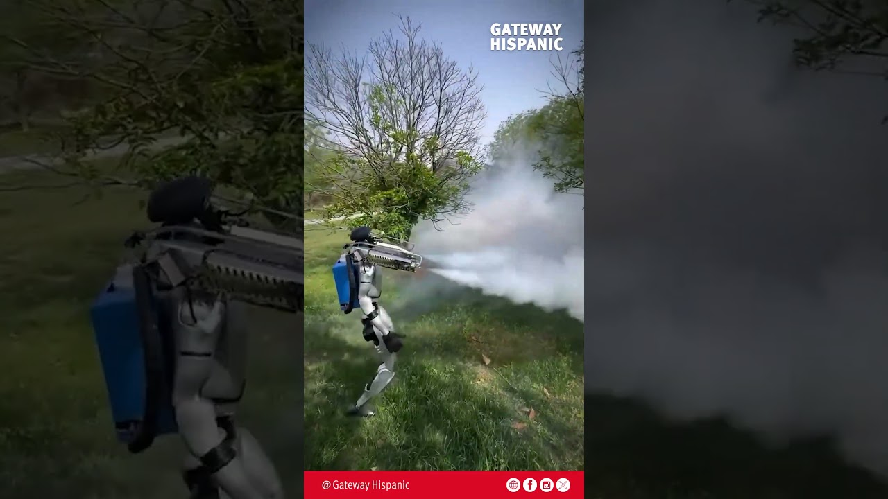 (China) - A robot sprays an entire field