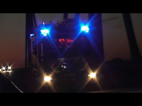 Prio 1 (Nieuwe) TS 08-8331 met spoed naar voertuigbrand N323 Beneden-Leeuwen