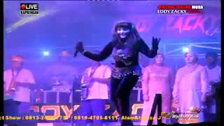 Download lagu VETY VERA THE LEGENDARIS DANGDUT NYANYI SEDANG  SEDANG SAJA - BINTANG TARLING MUDA - EDDY ZACKY mp3