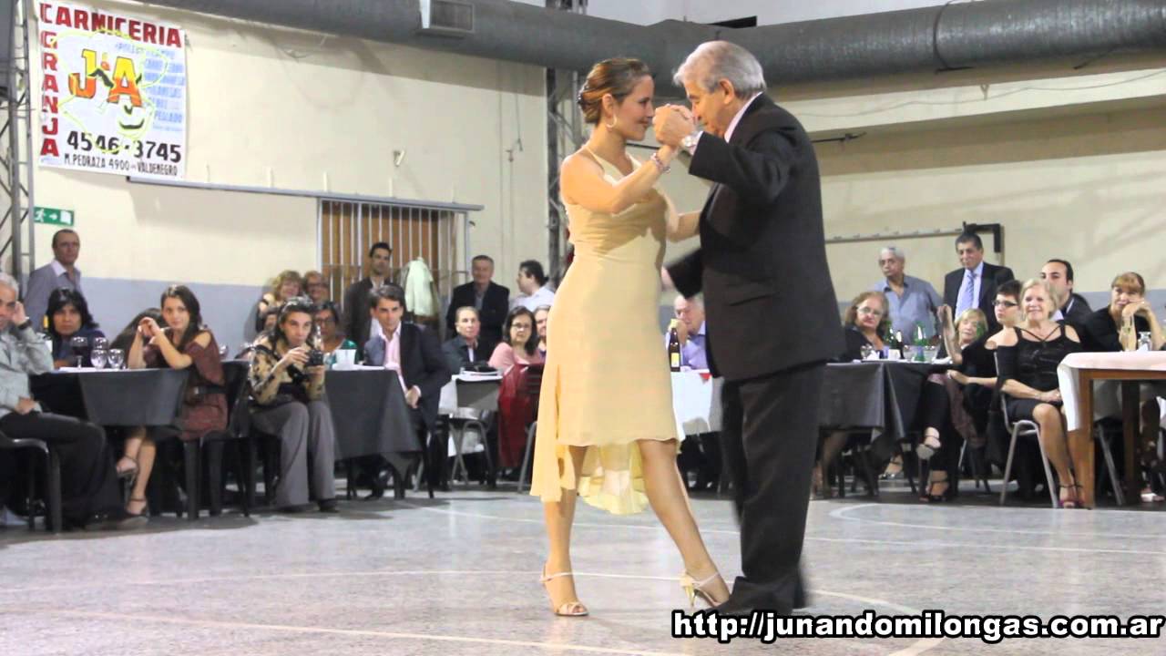 Eduardo Pareja y Laura Grandi en Milonga Malena 01