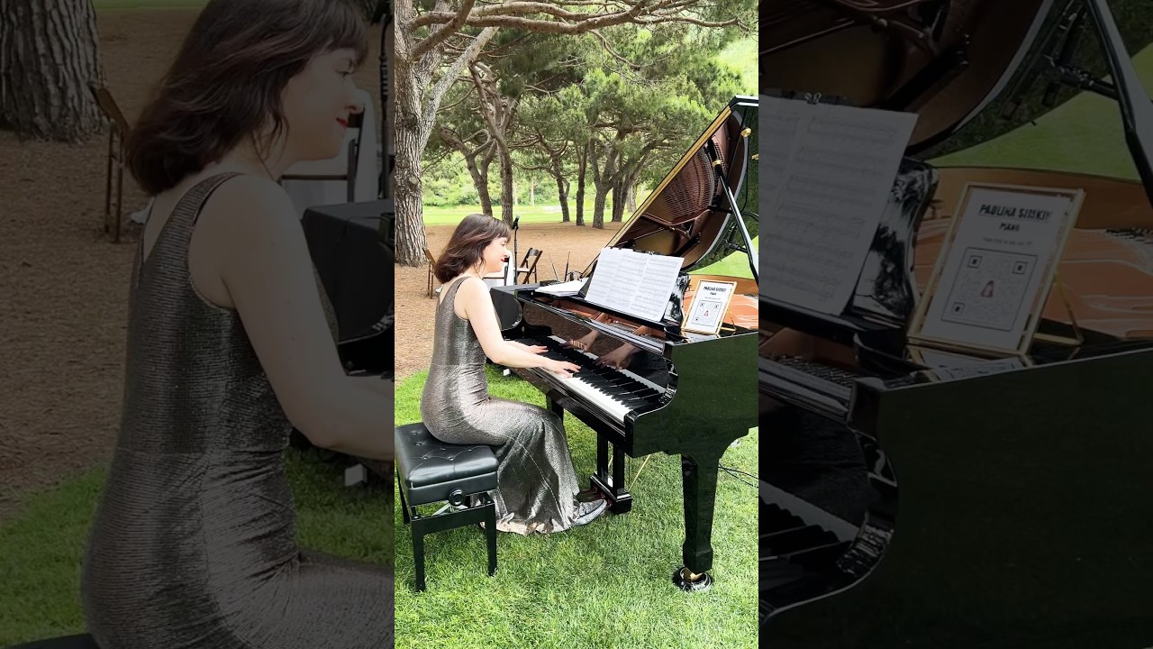 Promotional video thumbnail 3 for Juilliard-Pianist Paulina Simkin