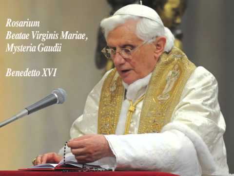 Rosario in Latino, di Benedetto XVI - Misteri Gaudiosi
