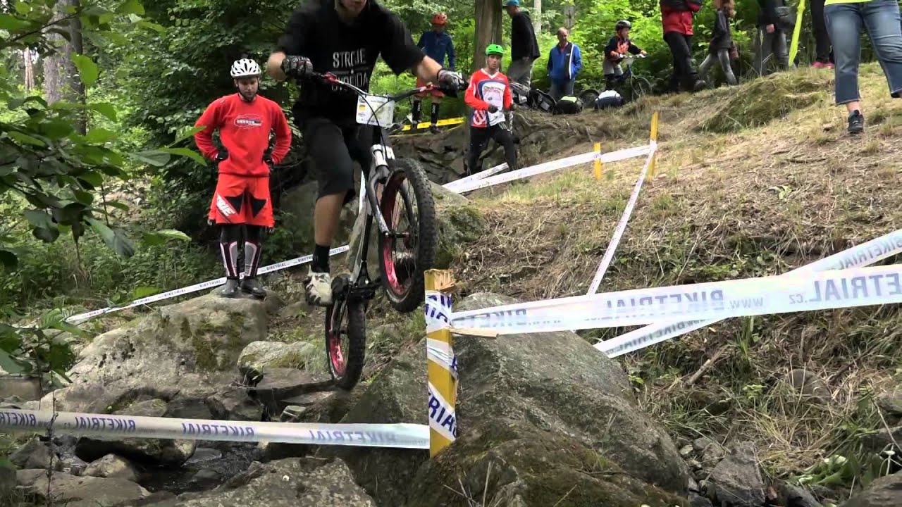 náhled z videa Mistrovství ČR v biketrialu