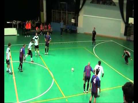141114.Tiro libero e gol Marco 7-6