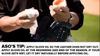 How To Apply Baseball Glove Conditioner and Oil
