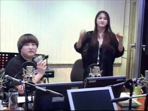 Gyuri and Shindong dance to Rock U on Shimshimtapa