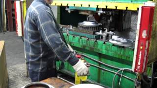 preview picture of video '250 Ton Steelweld Press Griffin Industries Metal Stamping'