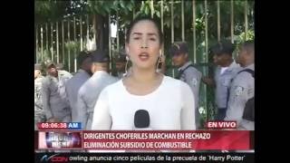 Dirigentes choferiles marchan en rechazo eliminación subsidio de combustible