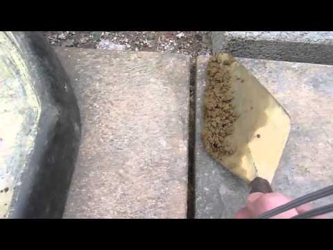 How to do pointing or fill the gaps between paving slabs or patio DIY