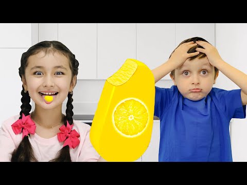 Sumaya and Abdulla pretend play selling Ice Cream!!