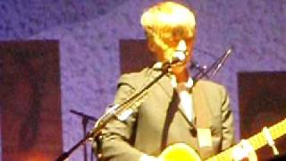 Crowded House - Black &amp; white boy - Manchester 27 May 2010