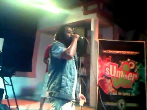 keed Coulgi an Ayiti...Tripotay (kisakirap.com)