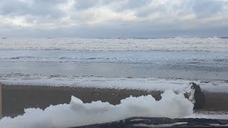 metal detecting ocean beaches