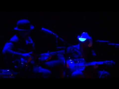 Les Claypool's Duo De Twang - Red State Girl - Live @ Paradiso-Amsterdam-05.07.2014-Pt 5.