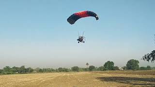 preview picture of video 'Motorgliding at Laxmi Aerosports'