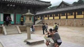 preview picture of video 'South Korea: The historic city of Gyeonju,'