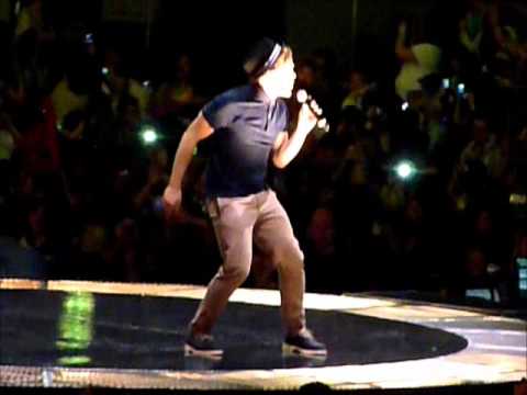 Olly Murs - Heart Skips a Beat ft. Rizzle Kicks LIVE at Sport Relief