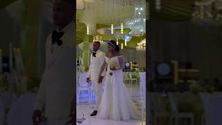 Bride and groom & wedding cake #latestafricaprint #wedding #fashion #africanclothing